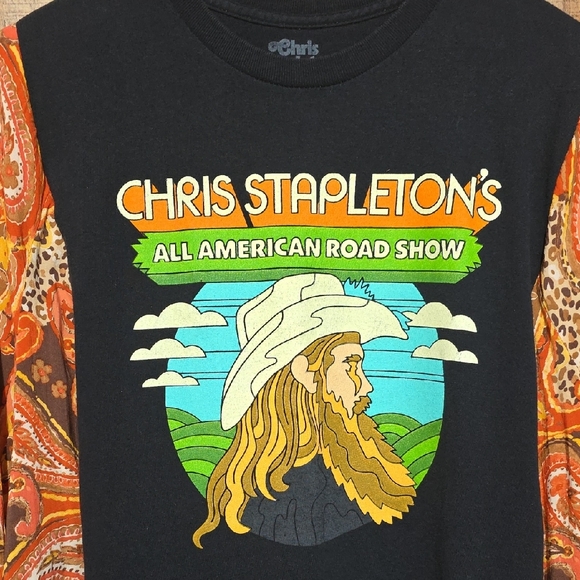 Upcycled Chris Stapleton Tee With Paisley Sleeves - Picture 6 of 8